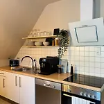 Overnight No1 - Dachterrasse, Kueche, Netflix